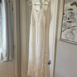 White lace maxi dress